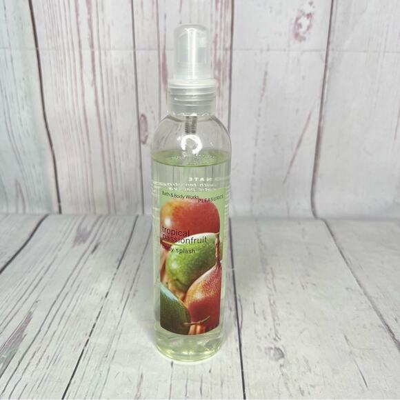 Bath & Body Works Pleasures Tropical Passionfruit Body Splash 8 Fl Oz Spray - Picture 1 of 7